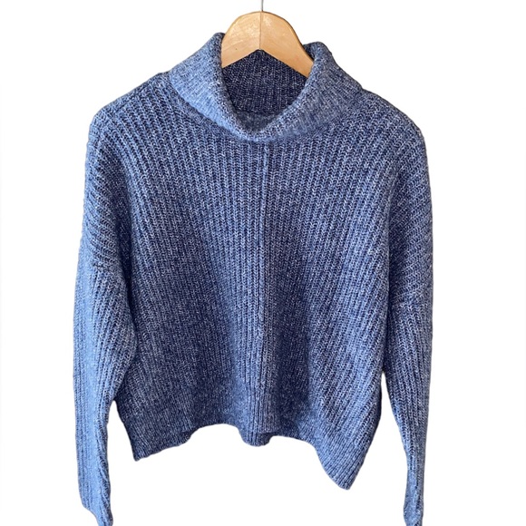 Lucky Brand Cropped Oversized Long Sleeve Cotton Blend Turtleneck Sweater Size M - Picture 1 of 10